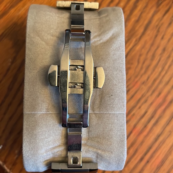 Redshift 7 exosphere, rare color, rose gold hands, like new, needs battery. - Picture 3 of 5